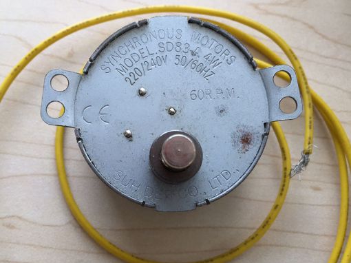 Picture of 60-72 RPM Motor for disco lights, 230v.4w,